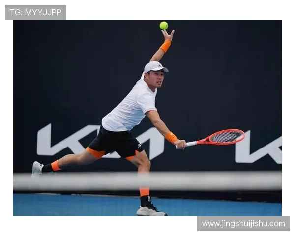 吴易昺首胜澳网男单 四连胜晋级次轮